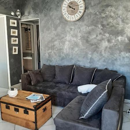 T2 Centre Ville Vue Faron 40M2 En Zone Pietonne 4Eme Etage Toulon Exterior foto